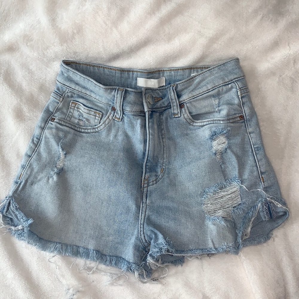 High waist Denim shorts!